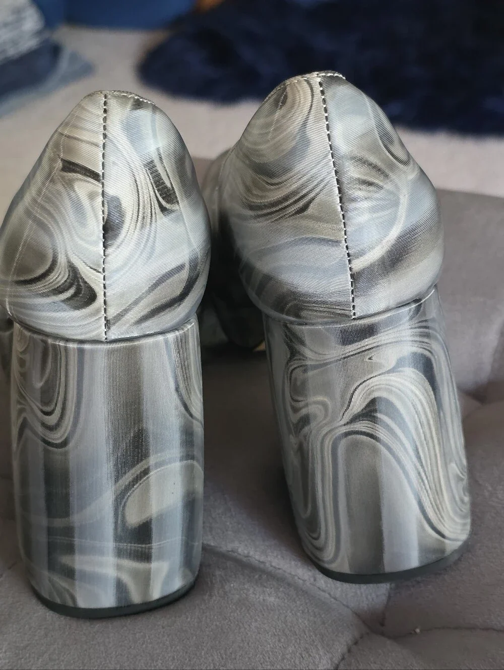 Katy Perry Uptown Pump Platform Heels in Marble Gray/ Silver Size 7.5